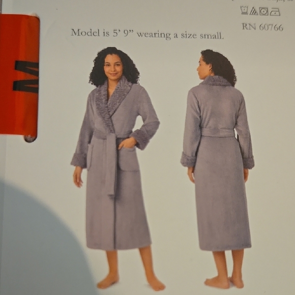 Gray Plush Wrap Robe - Picture 2 of 4